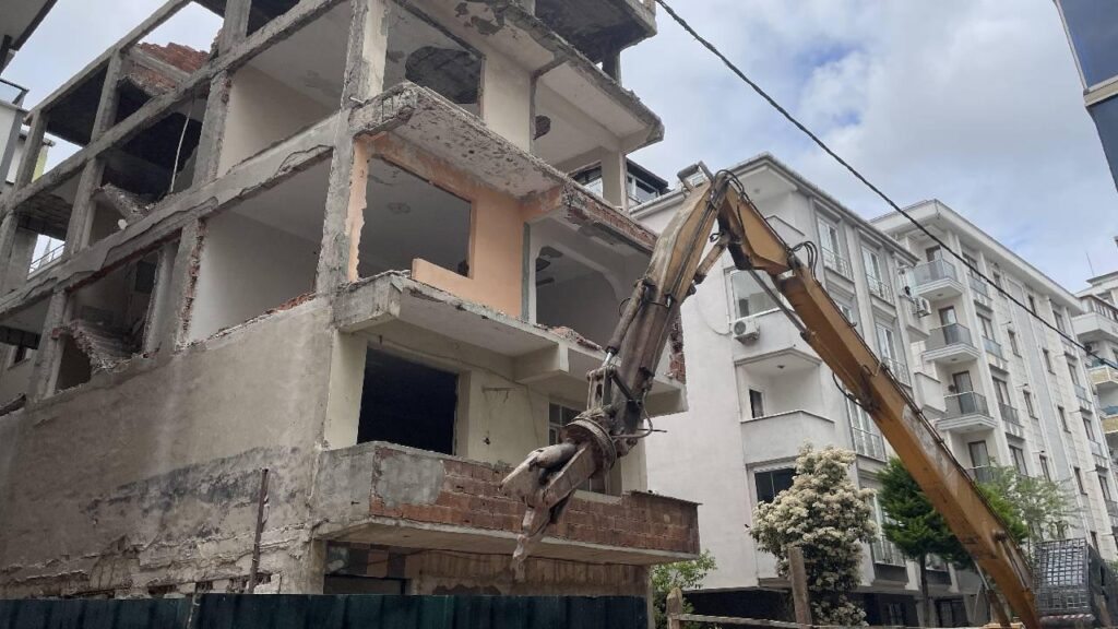 İnşaat Yıkım ve İnşaat Yıkım Hurdası